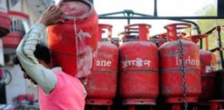 LPG cylinder : Big News! Is the vendor arbitrary on the price or delivery of LPG cylinder? Complain here, will be tedinvestiga immediately, what is to be done here LPG cylinder new price: LPG cylinder became cheaper by Rs 115, know the new price