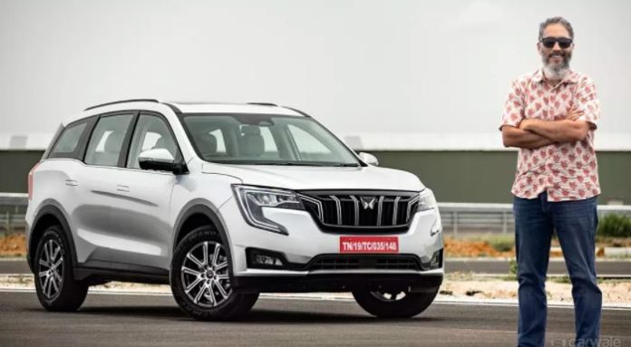 Mahindra Cars Customers : Broke Down to Buy This SUV of Mahindra, Will Book Today And Will Get it After One And a Half Year
