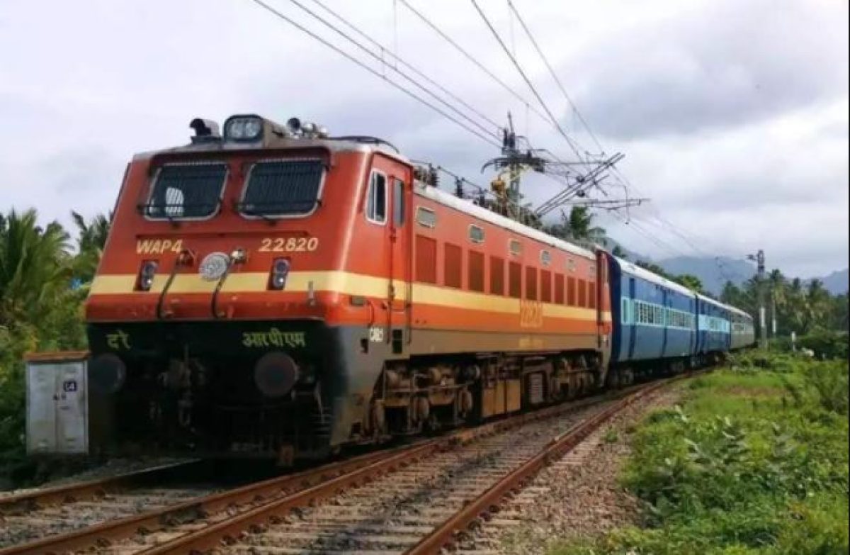 Indian Railway : Good News! Gift to Passengers on Holi, Railways Took This Big Decision For the Convenience of The People - discountwalas