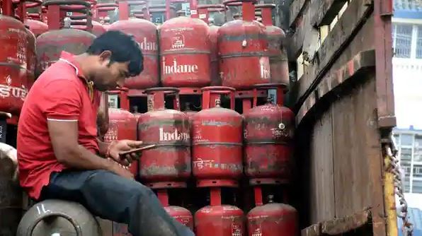 New rates of LPG gas cylinders implemented across the country, see full list: LPG price rate changed