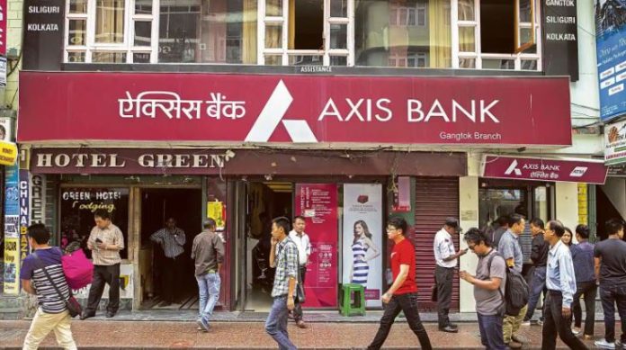 Axis Bank : Big News! Consumer business of this bank going to buy Axis Bank, will be announced today, strong rise in shares