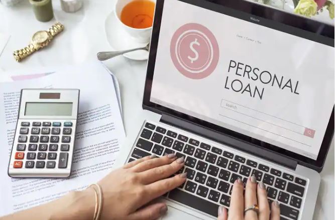 Personal Loan vs Credit Card: Credit card or personal loan, which one is wise to use in an emergency? Personal Loan vs Credit Card: Credit card or personal loan, which one is wise to use in an emergency?