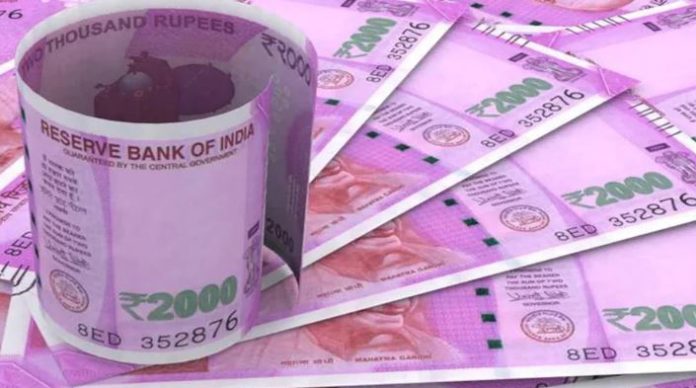 Highest interest on FD: Government or private bank? Where is getting the highest interest on FD, check list Highest interest on FD: Government or private bank? Where is getting the highest interest on FD, check list