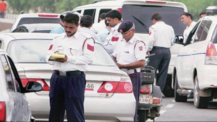Traffic New Rules: Despite putting on all the paper and front belt, If this work is not done then 1000 challan will be deducted