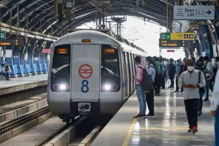 Delhi Metro New Service: Now passengers will be able to enter-exit by scanning in Delhi Metro, DMRC started new facility