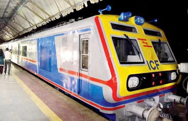 Mumbai AC Local Train : Good News! Another gift to the passengers of Mumbai local train, Western Railway will run 8 new AC trains