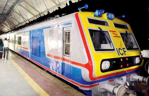 Mumbai AC Local Train : Good News! Another gift to the passengers of Mumbai local train, Western Railway will run 8 new AC trains Mumbai AC Local Train : Good News! Another gift to the passengers of Mumbai local train, Western Railway will run 8 new AC trains
