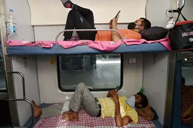 Indian Railways New Rule : The rules for traveling at night in the train have changed, know otherwise you will not be able to travel