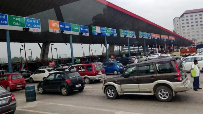 Toll tax increase: Big news! Big news! Government may increase toll tax from 1st April, know new rates here