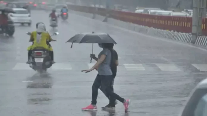 IMD Alert: Cyclonic winds active, rain till August 12, heavy rain alert in 15 states, know IMD's latest forecast