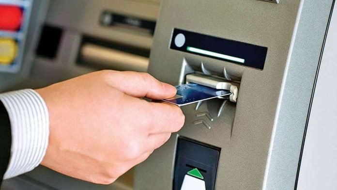 ATM Transaction New Rule: Charges will be levied for using ATM if there is no money in the bank, rules are changing from this day