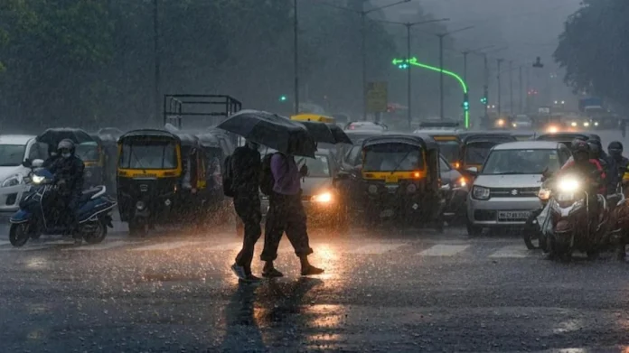 IMD Alert: Rain in 12 states including Delhi, cold wave in 7 including Haryana, wind speed changed, heavy snowfall, red orange alert, know details