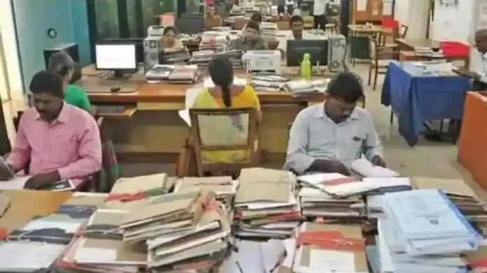 Big news for these government officials-employees, all these details have to be given before December 31, otherwise promotion will stop, order issued Big news for these government officials-employees, all these details have to be given before December 31, otherwise promotion will stop, order issued