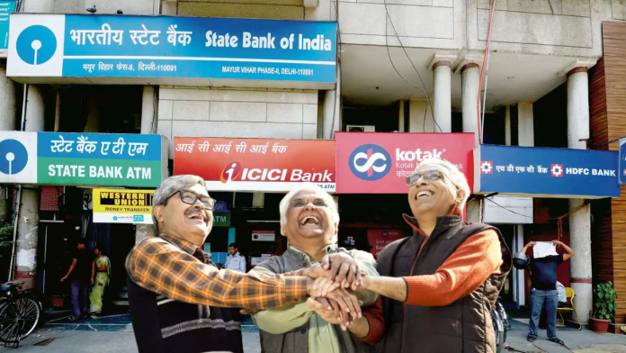 Senior Citizens Special FD Interest Rate: These 3 big banks are giving highest interest to senior citizens, know FD details