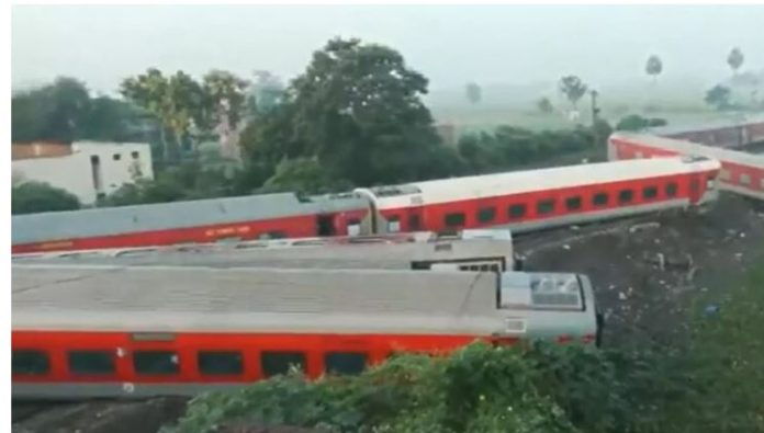 North East Express Accident : Big News! North East Express train derails in Bihar, 4 dead, many injured, case to be investigated