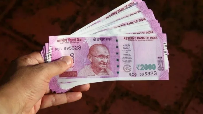 2000 Rupees Note Exchange: Now two thousand rupees notes will be deposited in your bank account with these easy methods, read complete details here