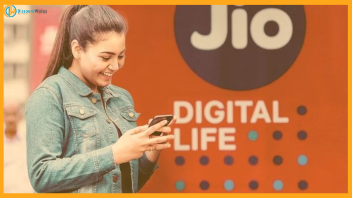 Jio's cheap entertainment plan: Netflix and JioHotstar for free with 2GB data, unlimited calling