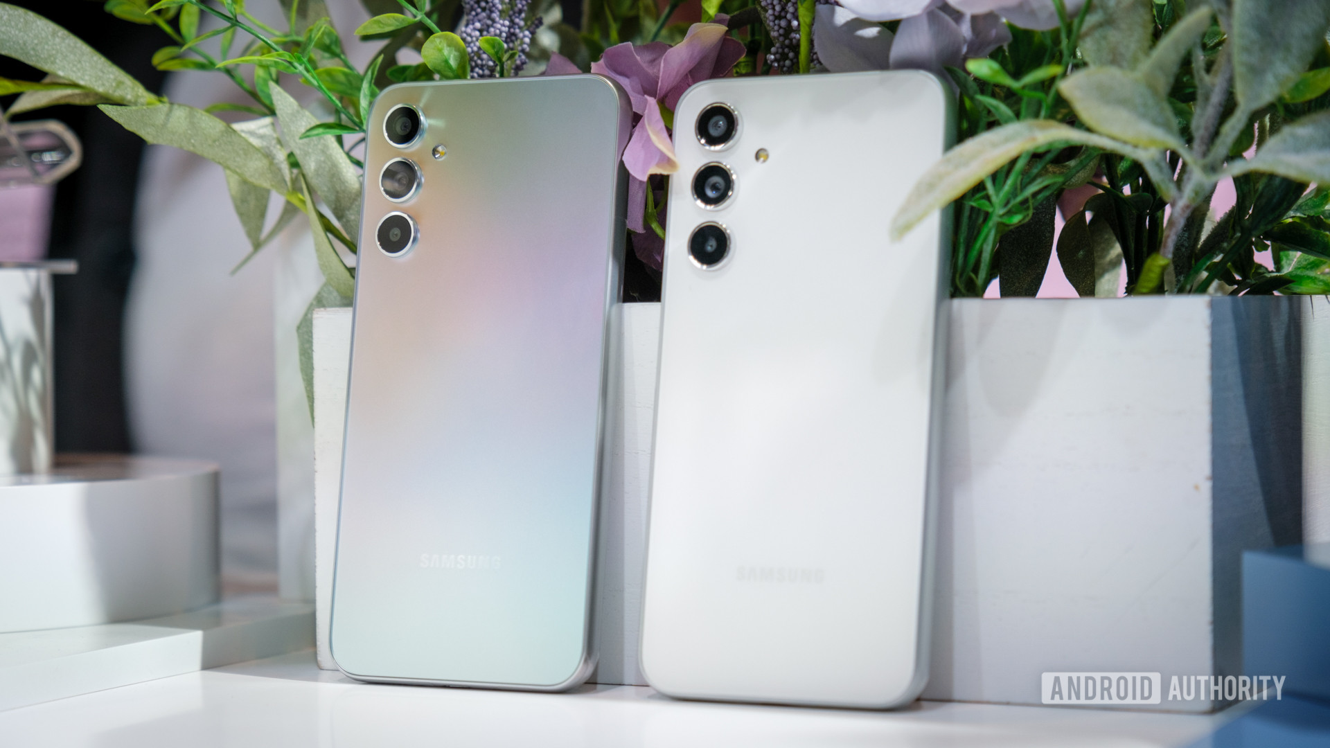 Samsung New Smartphone : Price of Samsung Galaxy A55 and Galaxy A35 accidentally leaked before launch, see if it is in your budget or not Samsung New Smartphone : Price of Samsung Galaxy A55 and Galaxy A35 accidentally leaked before launch, see if it is in your budget or not