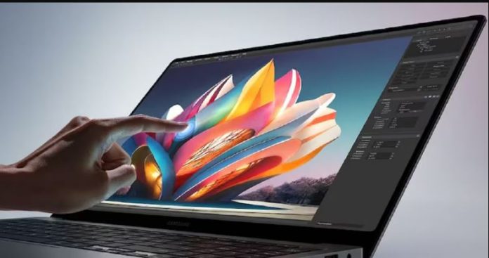 Samsung's new laptop has created a stir, it comes with 32GB RAM, 1TB storage, Dolby sound