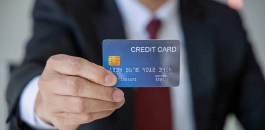 If you use a credit card, keep these five things in mind, otherwise you will get trapped in the debt trap