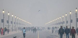 Delhi AQI Update Dec 27: Air Quality Worsens to 355 Amid Dense Fog