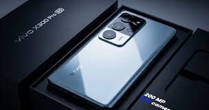 Vivo X300 Ultra Leaks: 7,000mAh Battery & Dual 200MP Cameras Confirmed; Camera Button Removed