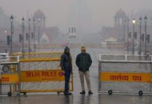 Delhi Rain Update: Orange Alert Issued for Thunderstorms; Temperatures Drop to 18°C as AQI Improves