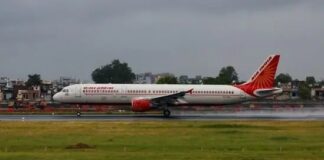 Pilots Demand Grounding of All Boeing 787s After Air India Fuel Switch Failure