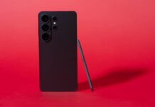 Galaxy S26 Ultra Review: The ‘Privacy King’ with a ₹1.4 Lakh Price Tag