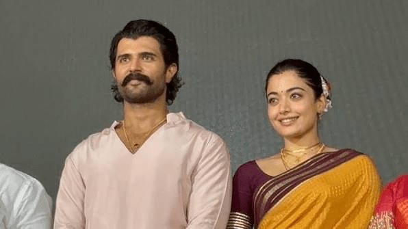 image (18) Vijay Deverakonda Rashmika Mandanna viral video scholarship Telangana